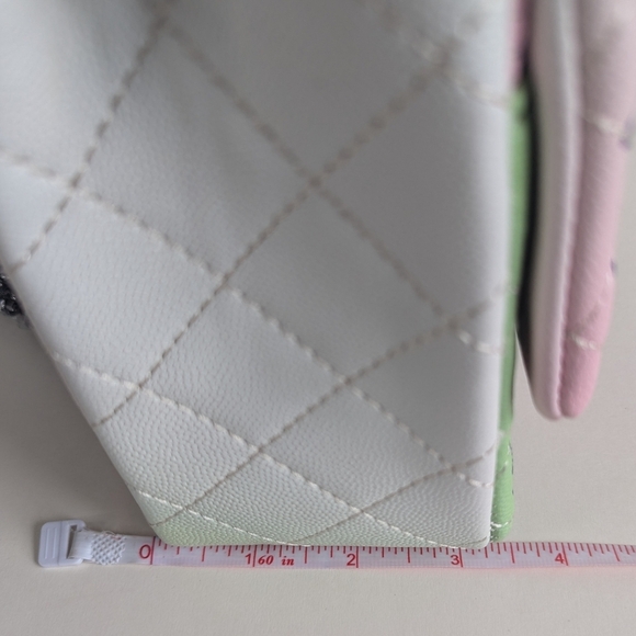 Boutique Quilted Graffiti Print Shoulder Bag Structured Crossbody w/ Chain Strap - Picture 14 of 16